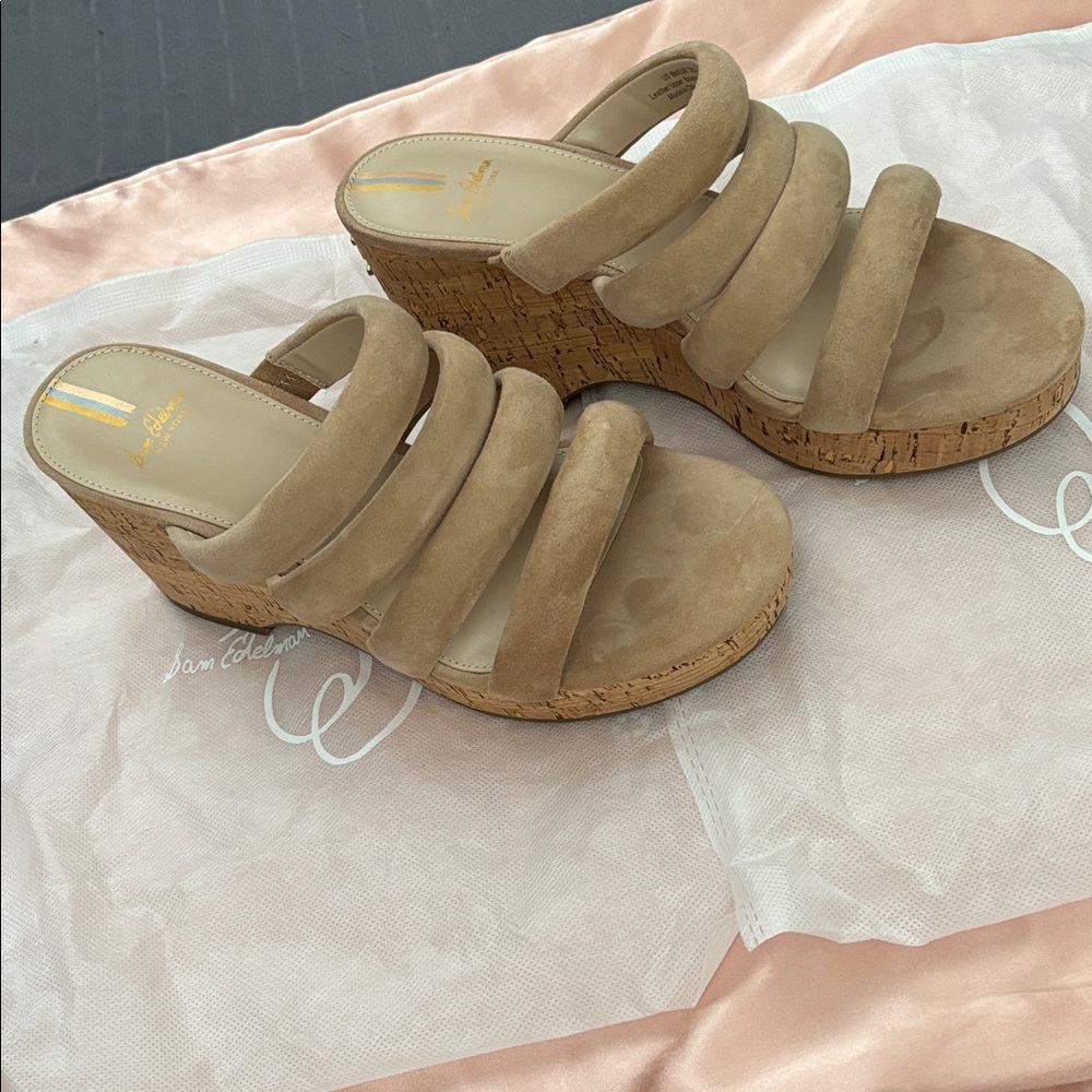 Sam Edelman Beige Cork Wedge Sandals size 8M